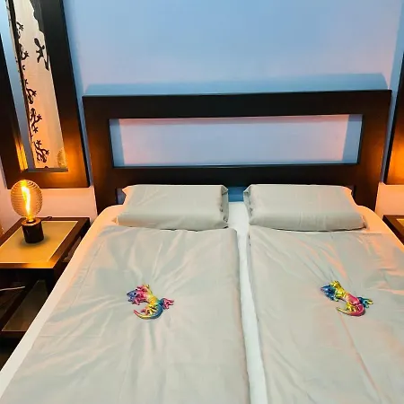Lizards Lounge - Tanife Beim Yumbo Apartment